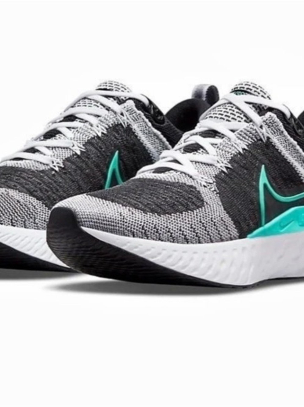 Nike React Infinity Run Flyknit 2 Running Shoes Black & White US 9.5